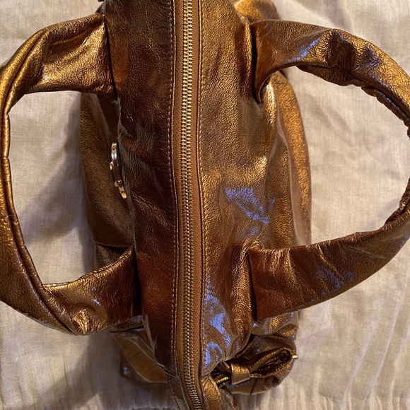 Gucci Handbag - Picture 2 of 9